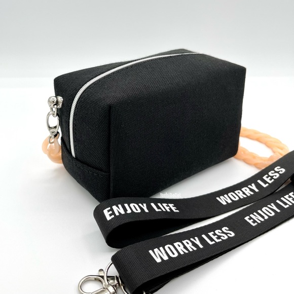 🆕 Dior Cosmetic Case to Crossbody Bag Purse, Black w/CD Logo, Beauty Line, New - Picture 8 of 13